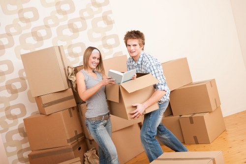 Accessibility request support for local removal van service